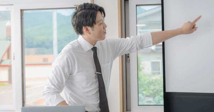 スクールで学ぶ