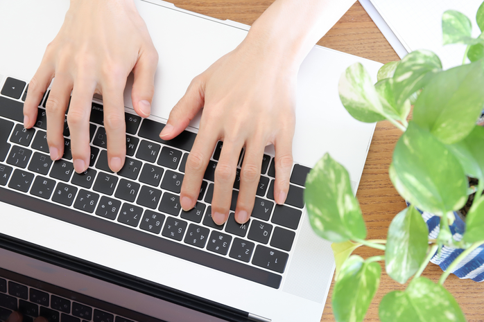 CADの自動設計の方法