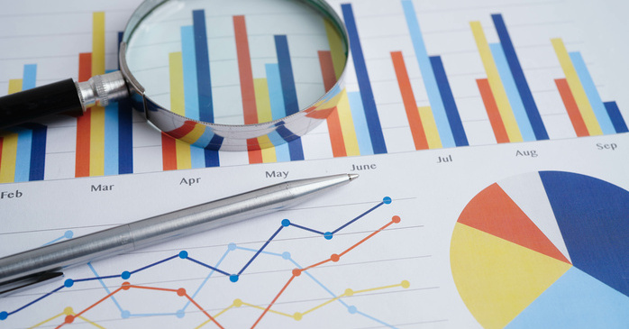 VBAとは？マクロとの違いと活用シーン